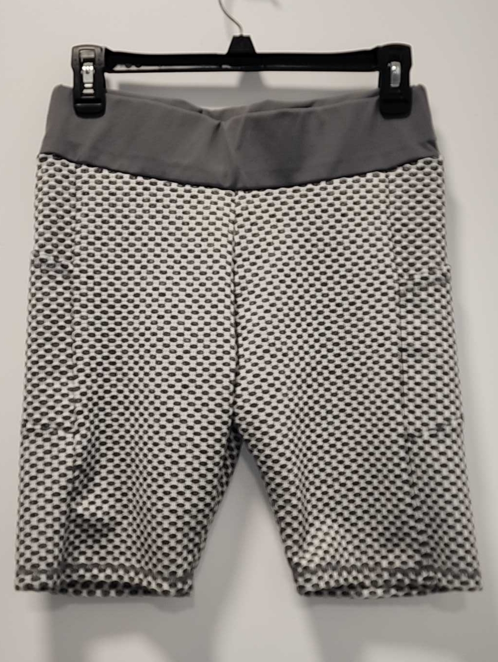 Textured Gray and White Bike Shorts - XL